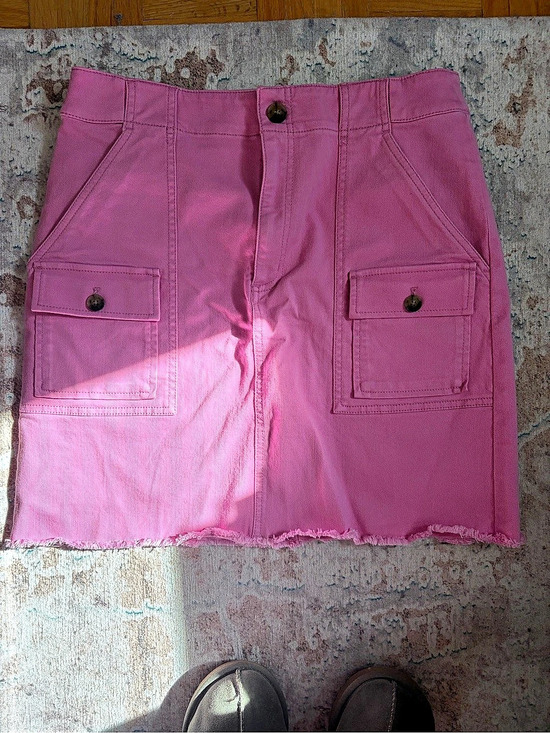 LOFT Pants - LOFT Utility Pocket Mini Skirt Pink Size 10 NWT